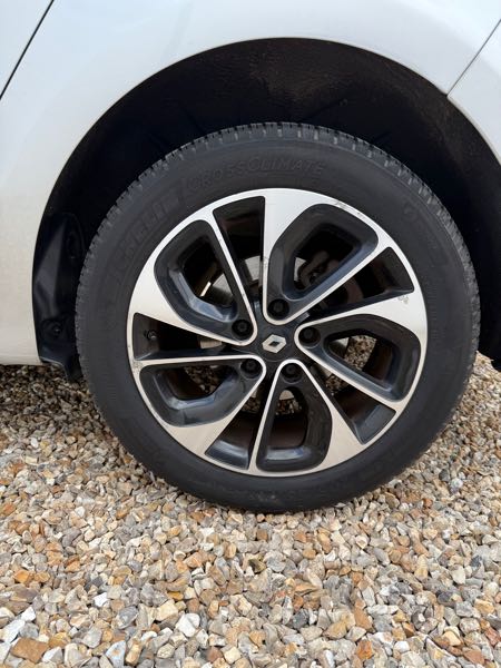 Renault Grand Scenic III (2) 1.5 DCI 110 FAP BOSE EDITION EDC 7PL