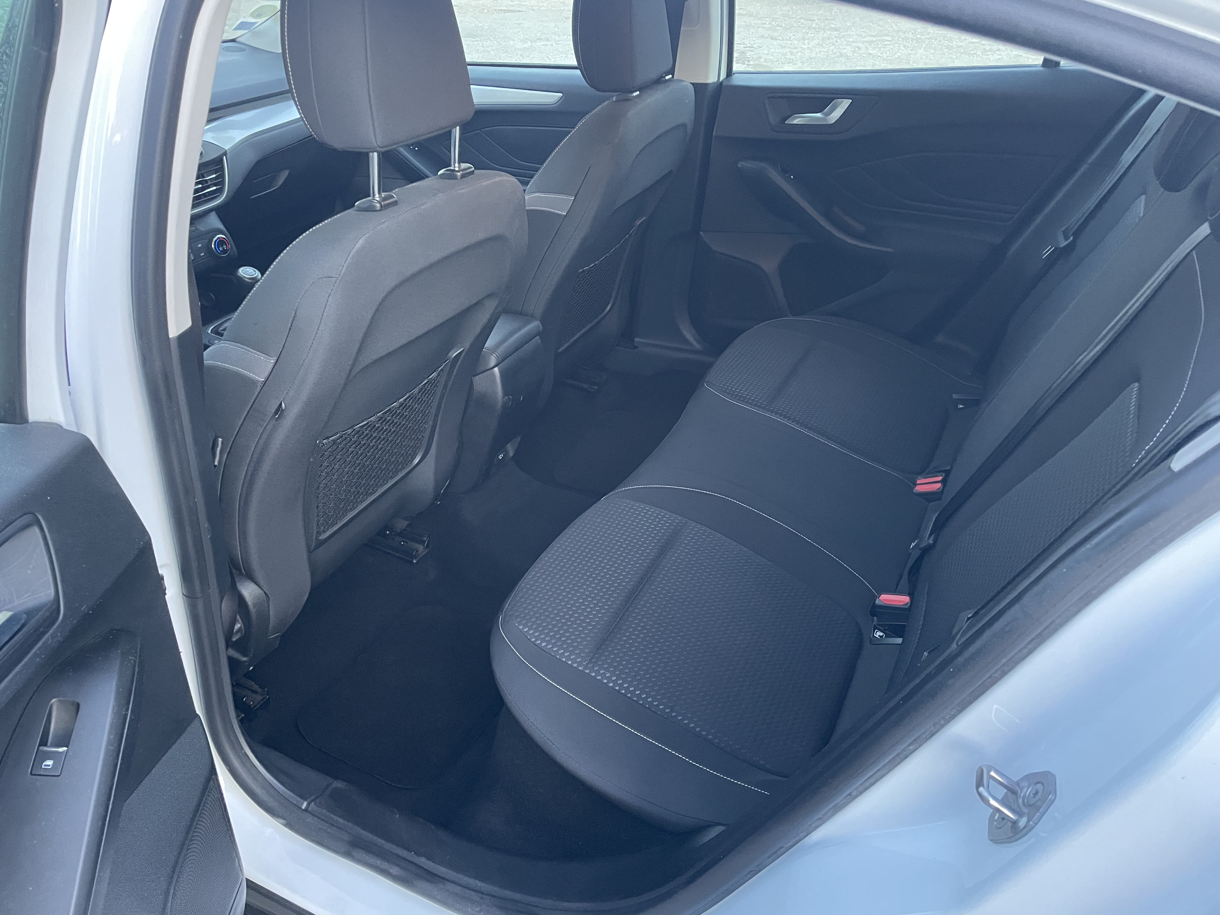 Ford Focus IV 1.5 ECOBLUE 95 TREND BUSINESS