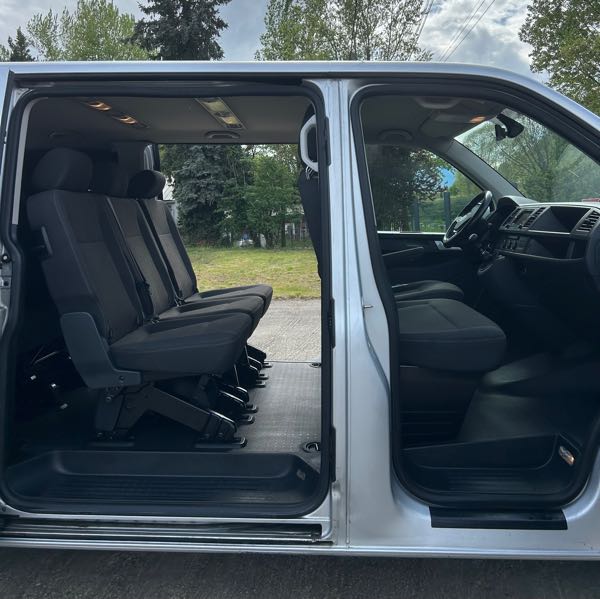 Volkswagen Caravelle Volkswagen caravelle 2.0tdi 150cv 9 places