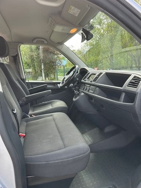Volkswagen Caravelle Volkswagen caravelle 2.0tdi 150cv 9 places