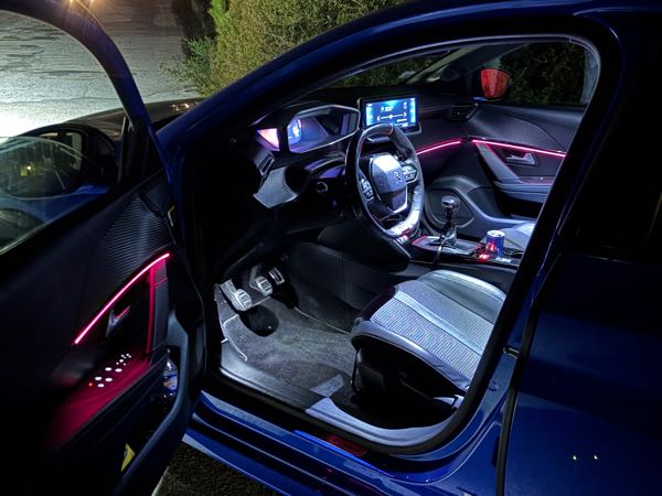 Peugeot 208 II 1.5 BLUEHDI 100 S&amp;S GT LINE