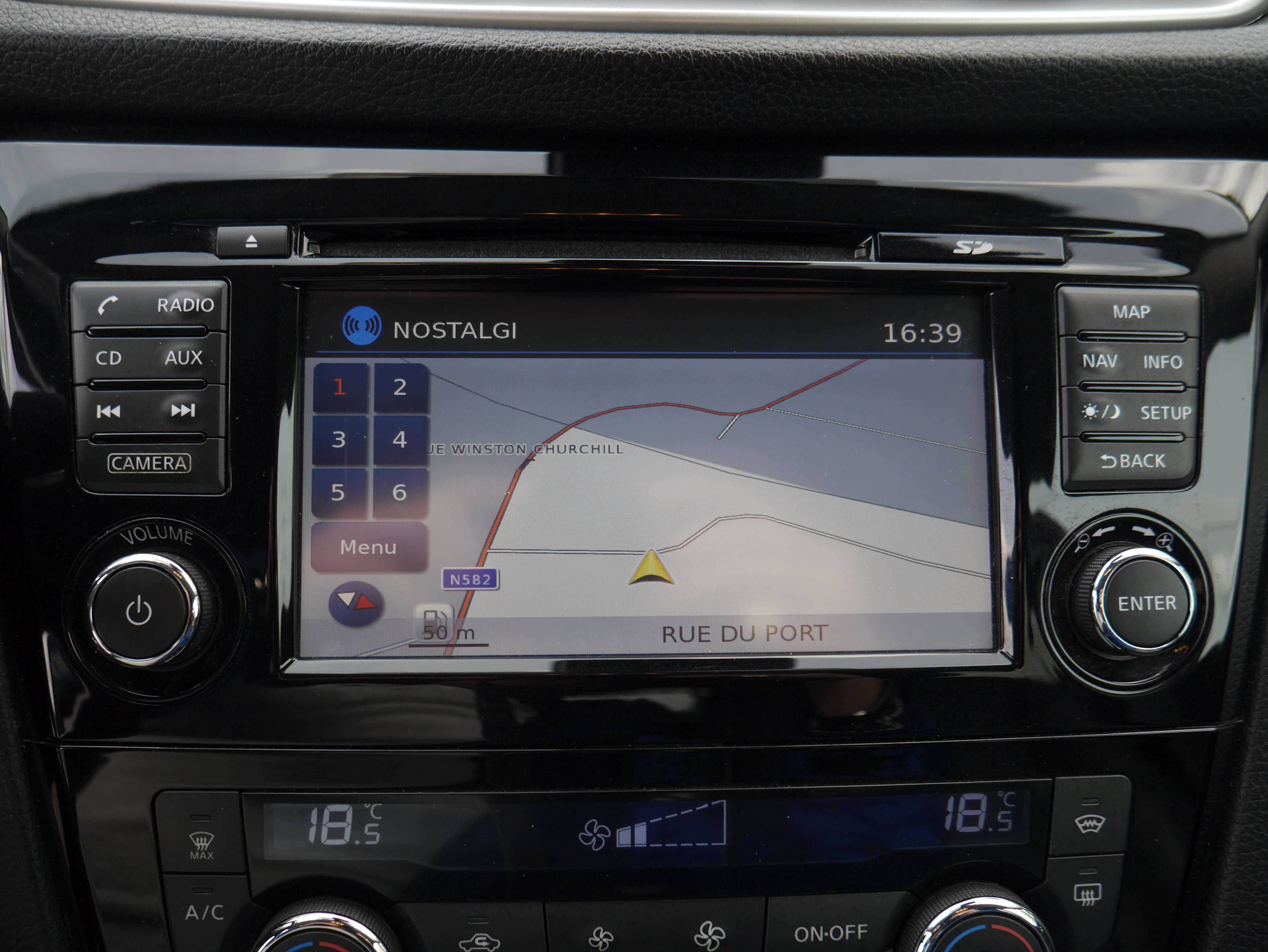 Nissan Qashqai 1.2 DIG-T 2WD*GPS*CUIR*TOIT PANO*