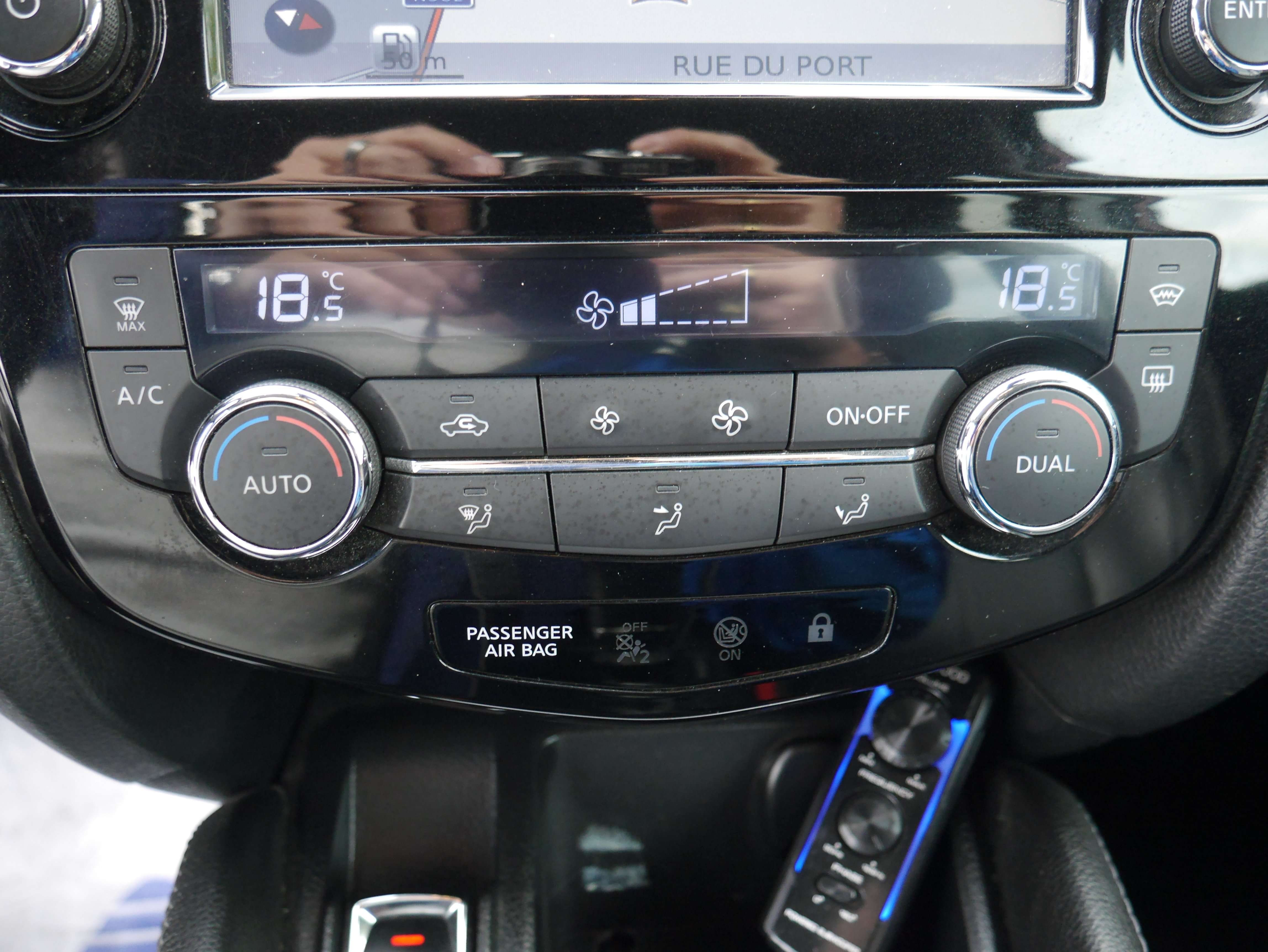 Nissan Qashqai 1.2 DIG-T 2WD*GPS*CUIR*TOIT PANO*