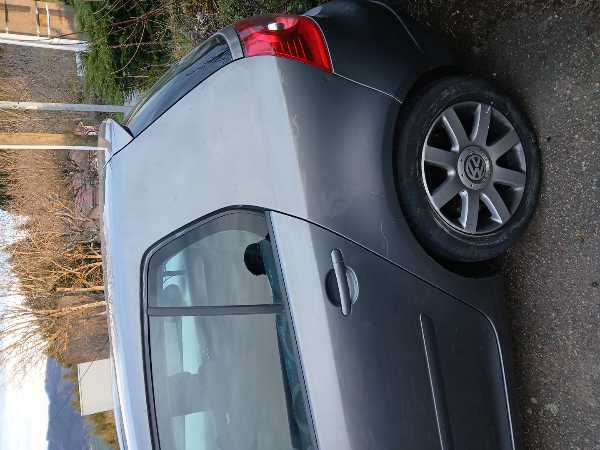 Volkswagen Golf V 2.0 TDI 140 CONFORT 4MOTION 5P