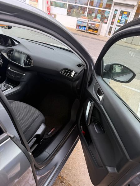 Peugeot 308 308sw 1.5 BLUEHDI 130cv