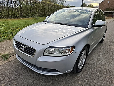 Volvo S40 II 1.6 D 110 DRIVE SUMMUM