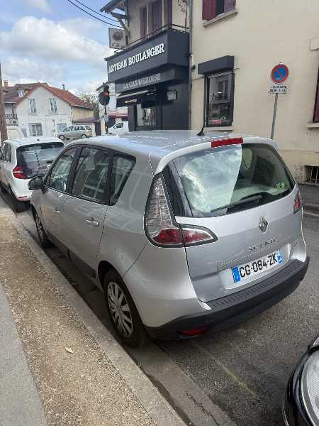 Renault Scenic 3 (2) 1.5 DCI 110 ENERGY FAP AUTHENTIQUE ECO2