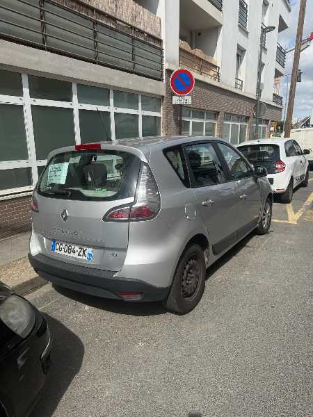 Renault Scenic 3 (2) 1.5 DCI 110 ENERGY FAP AUTHENTIQUE ECO2