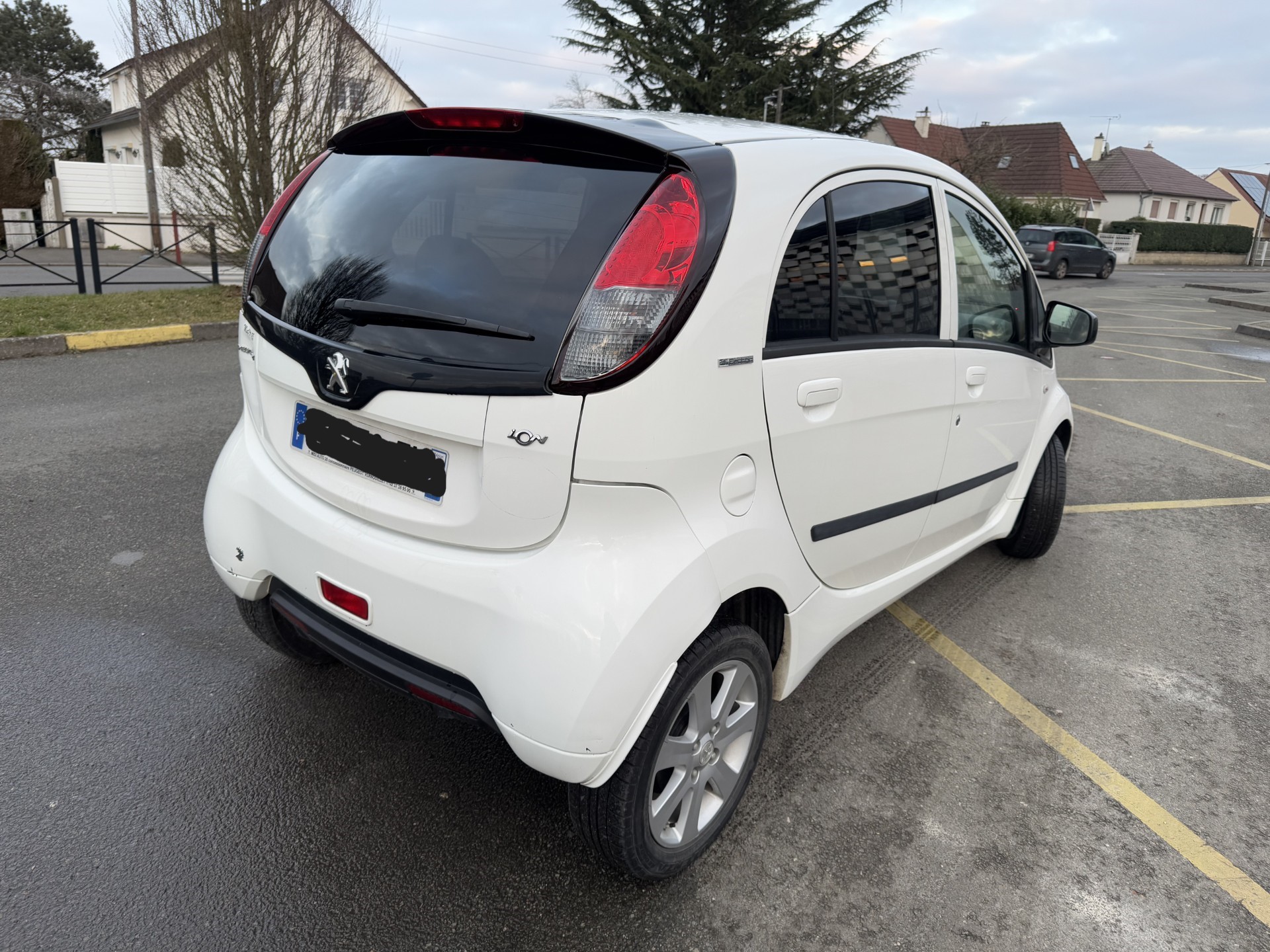 Peugeot Ion Peugeot Ion Electrique Active
