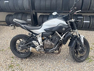 YAMAHA MT 07 ABS
