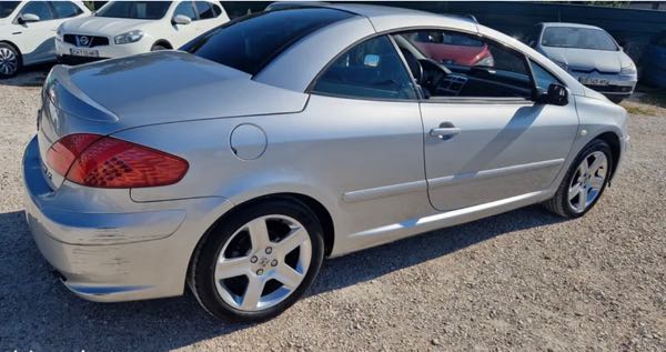 Peugeot 307 cc 2.0l 140ch pack clim 04/2005