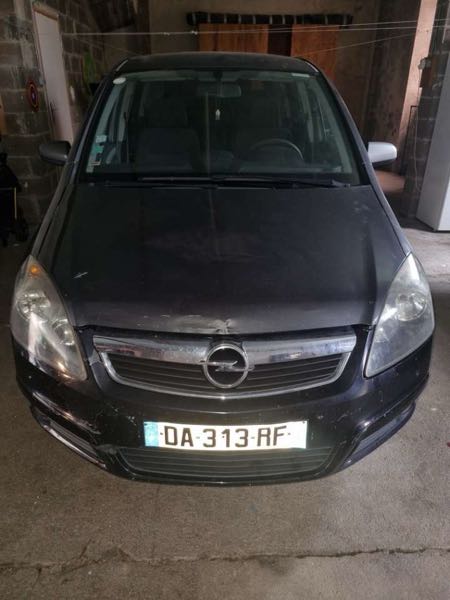 Opel Zafira II 1.9 CDTI 120 ENJOY PACK