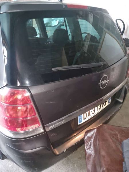 Opel Zafira II 1.9 CDTI 120 ENJOY PACK