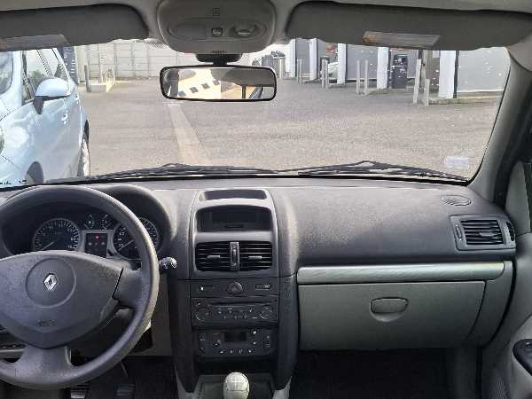 Renault Clio III 1.4 16V 100 EXPRESSION 5P