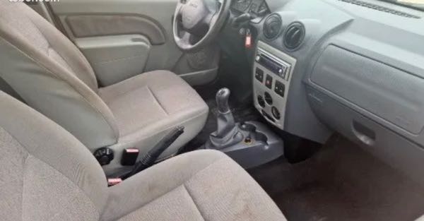 Dacia Logan 1.5l dci 70ch pack . 2007
