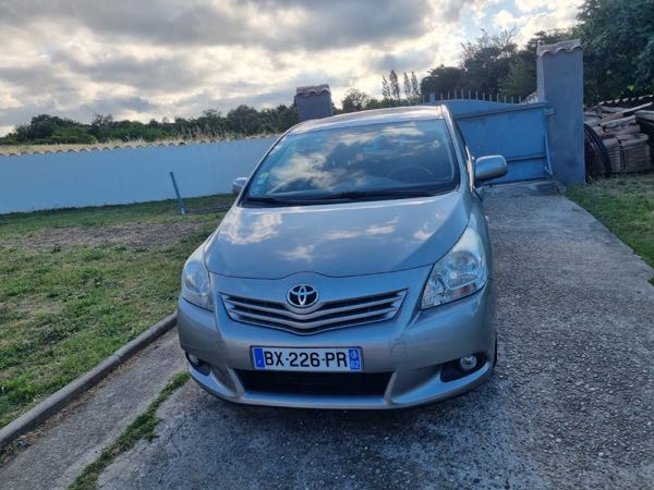 Toyota Corolla Verso Toyota corolle verso 2.0 d4d skyview