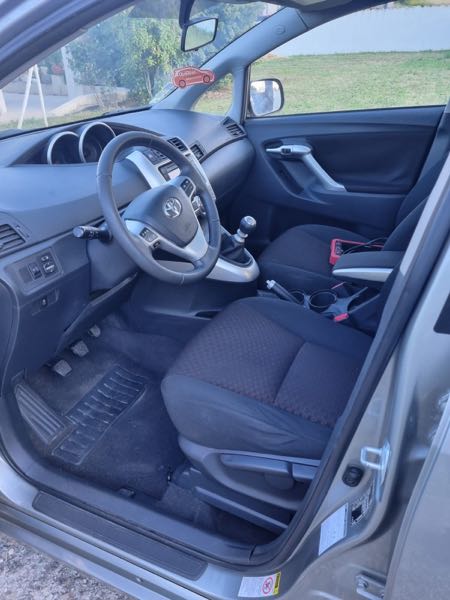 Toyota Corolla Verso Toyota corolle verso 2.0 d4d skyview