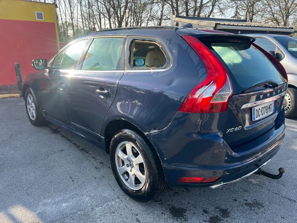 Volvo Xc60 (2) D4 181 AWD MOMENTUM