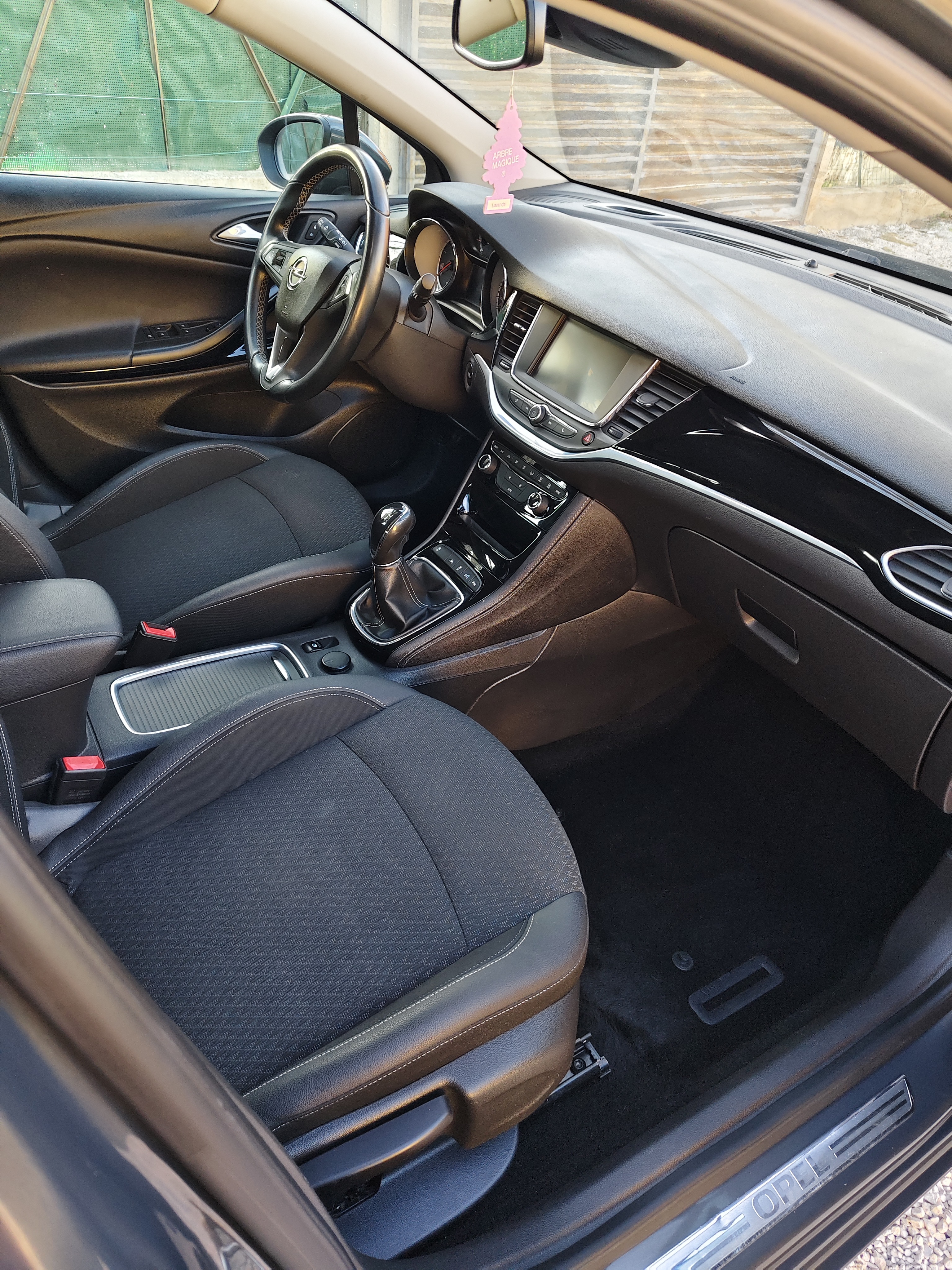 Opel Astra V 1.6 CDTI 110 ECOFLEX S/S BUSINESS CONNECT