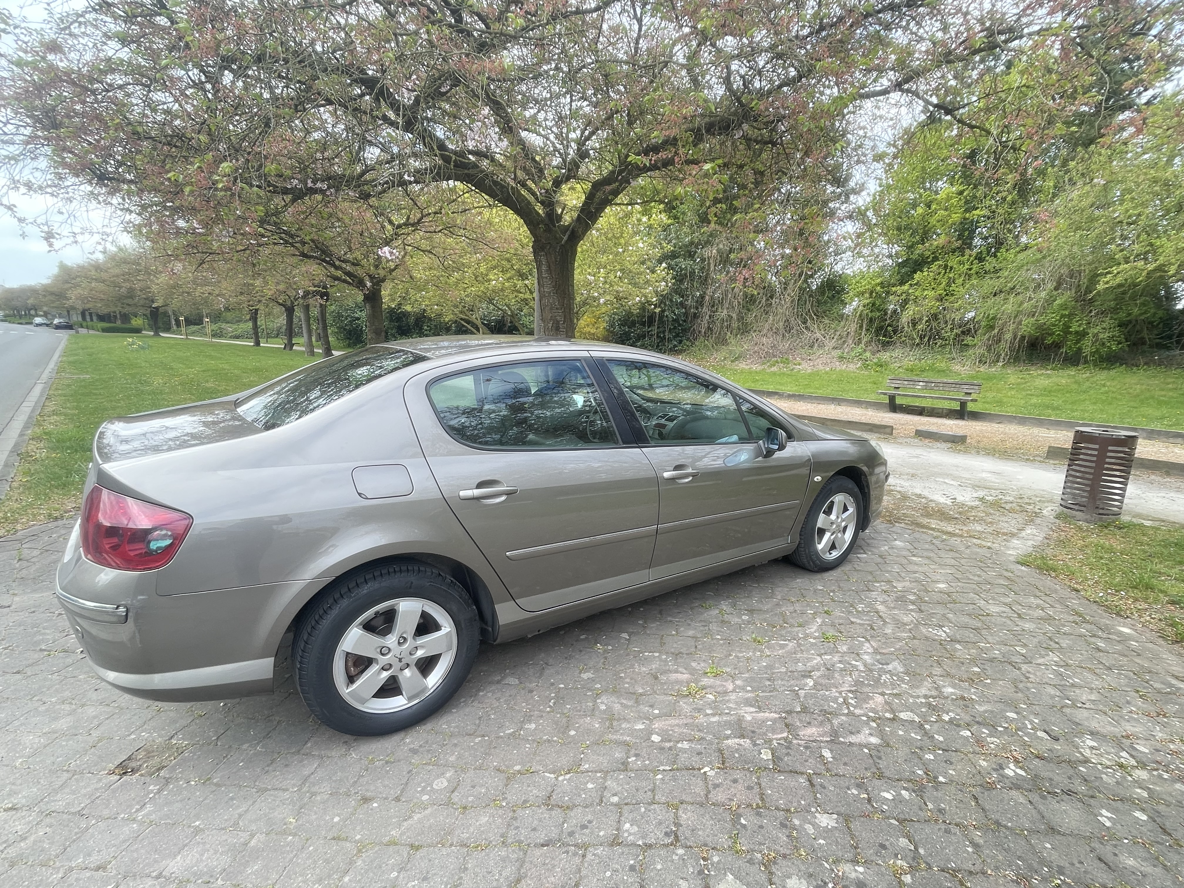 Peugeot 407 1.6 HDI FAP EXECUTIVE PACK