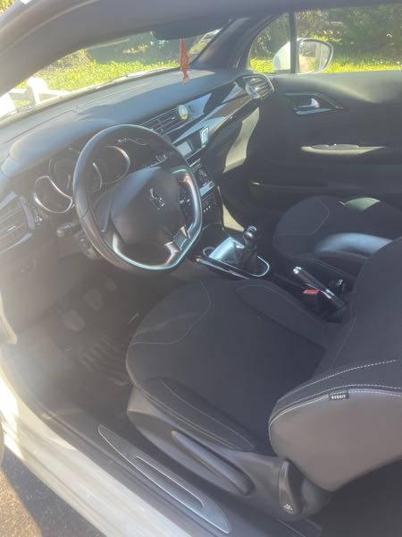 Citroen Ds3 (2) 1.6 E-HDI 90 SO CHIC