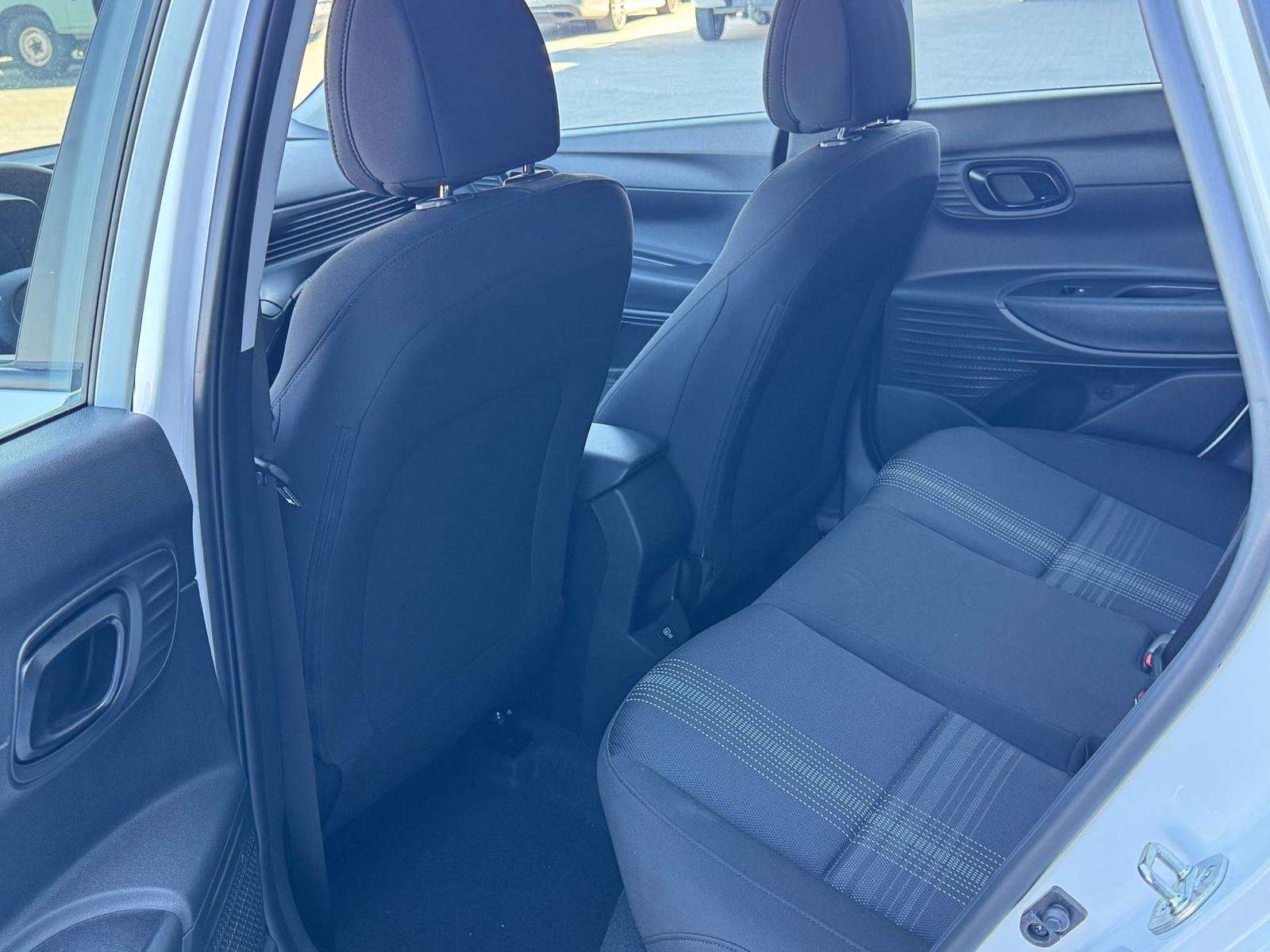 Hyundai i20 1.2i NEUVE/AIRCO/CAPTEURS/CAMERA/GARANTIE