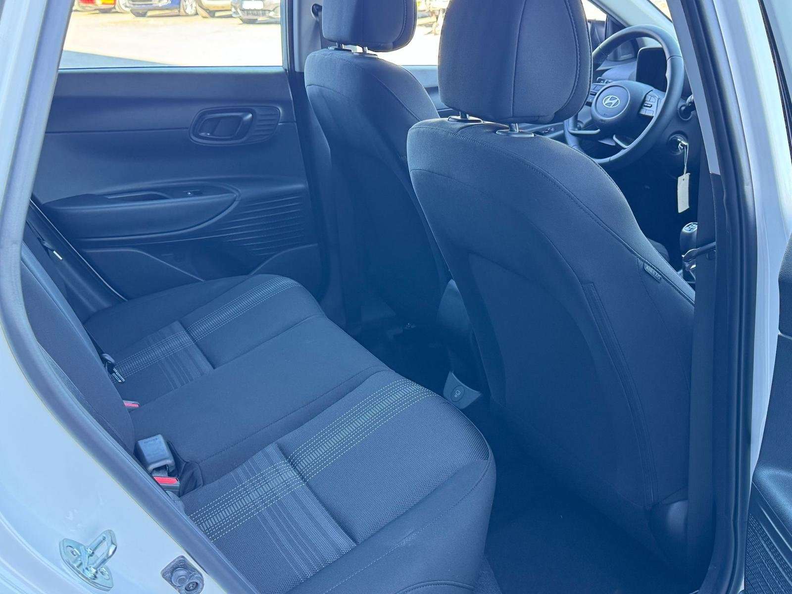 Hyundai i20 1.2i NEUVE/AIRCO/CAPTEURS/CAMERA/GARANTIE