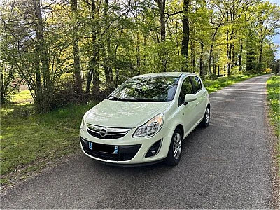Opel Corsa IV (2) 1.2 TWINPORT 85 COOL LINE 5P