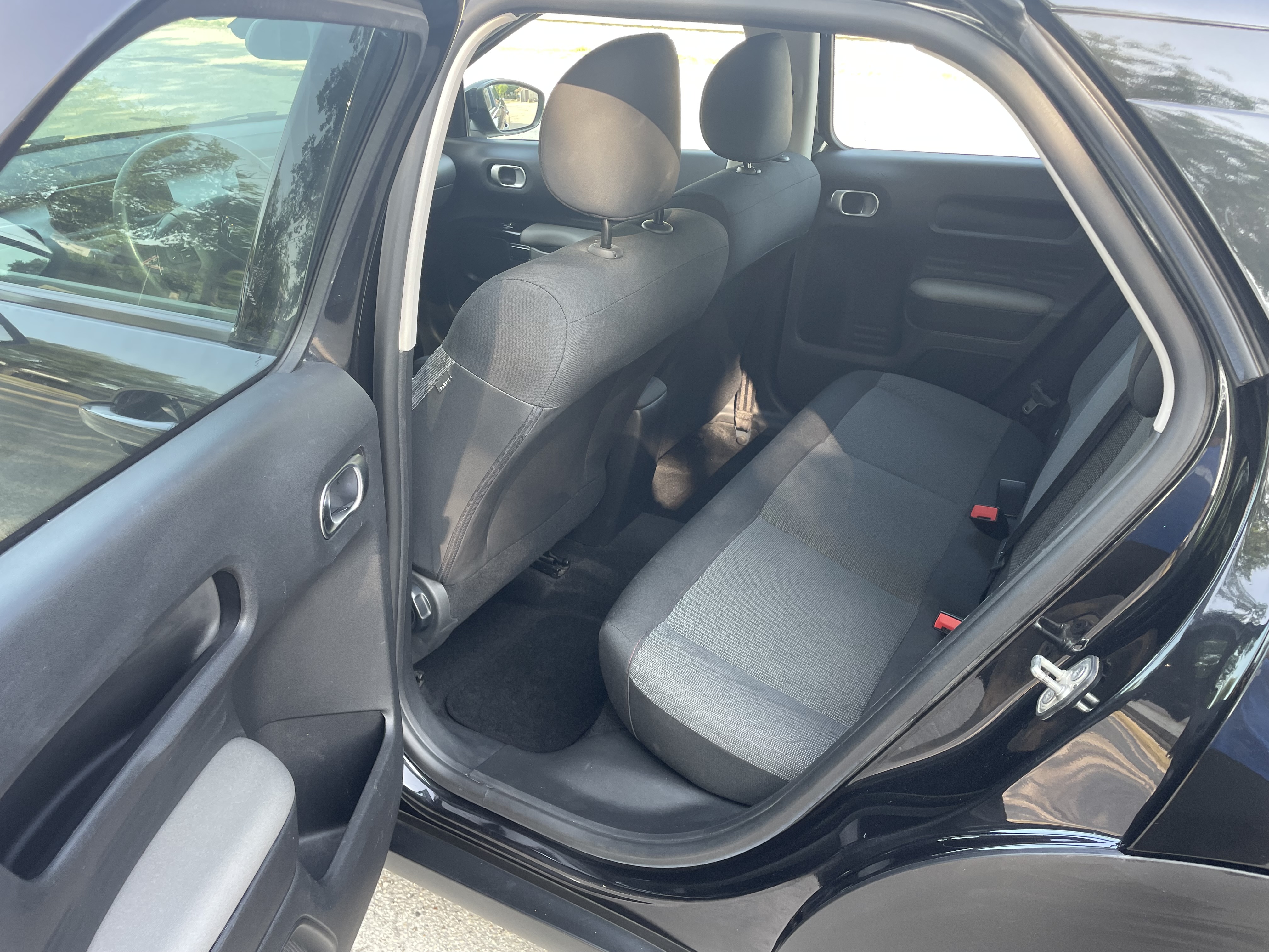 Citroen C4 Cactus (2) 1.5 Bleu HDI 120 s&s Feel Business Eat6
