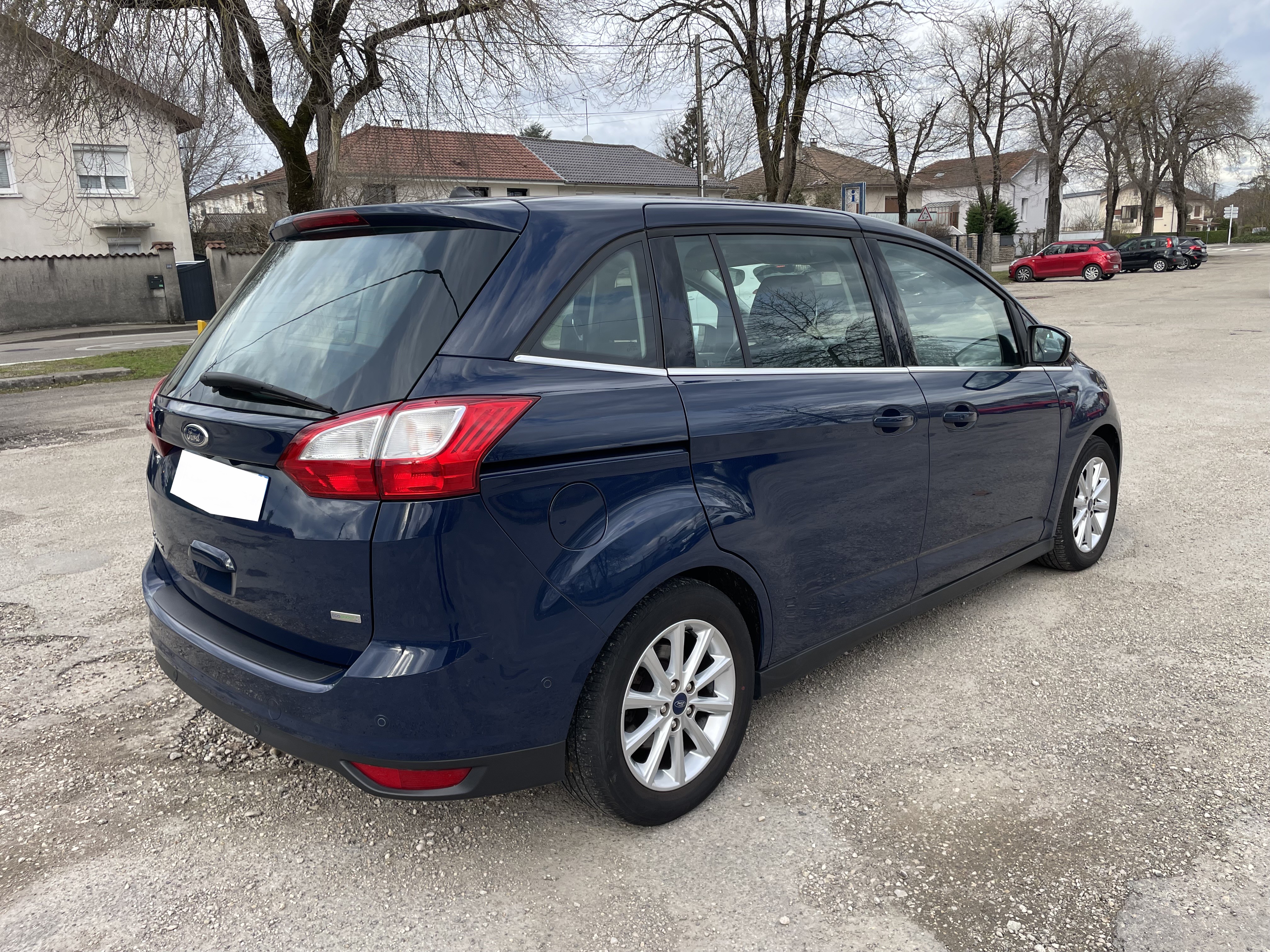 Ford C-max II (2) 1.0 ECOBOOST 125 cv TITANIUM bv6 7 Places