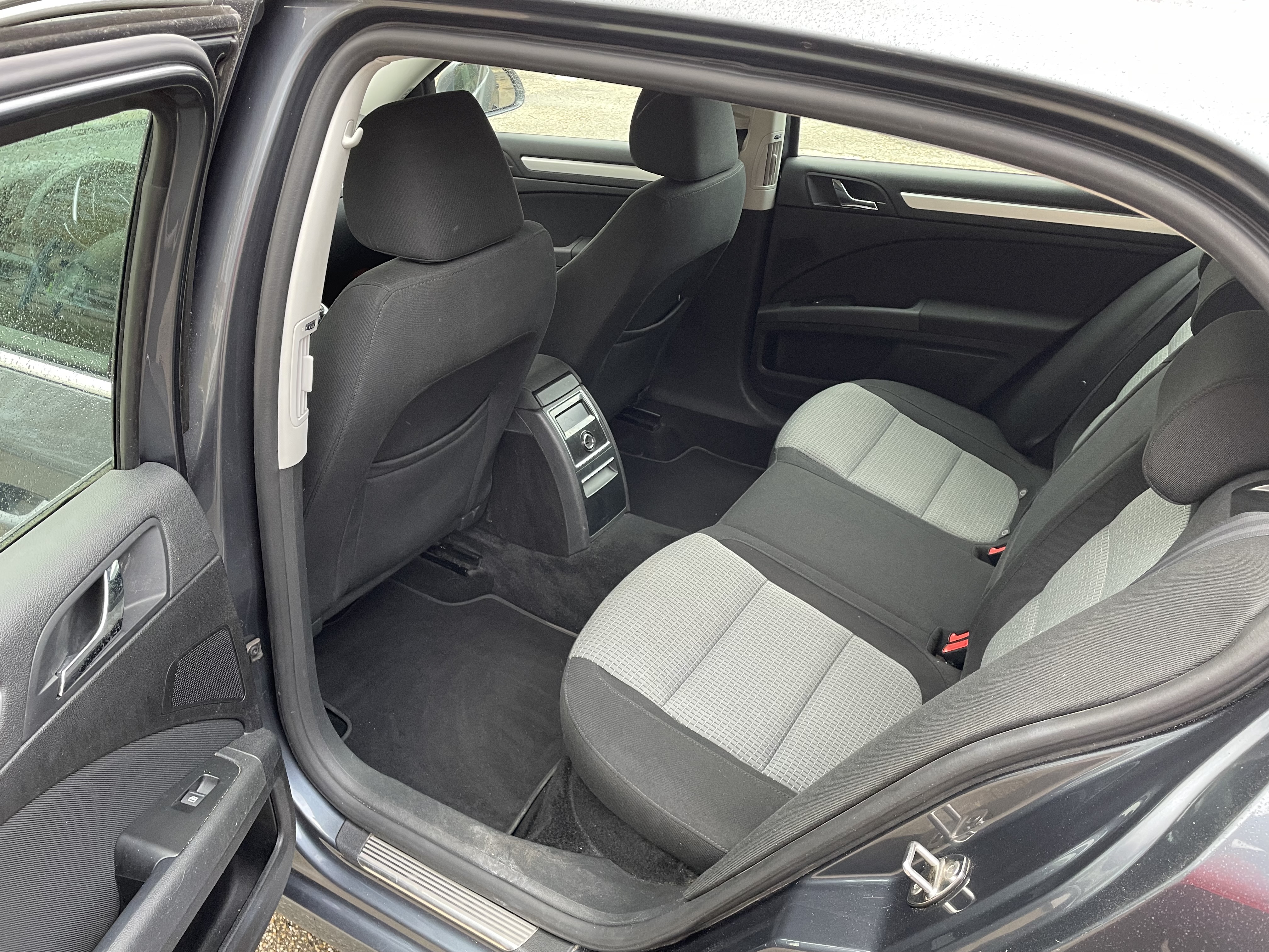 Skoda Superb II 1.8 TFSI 160 4X4 PRAHA