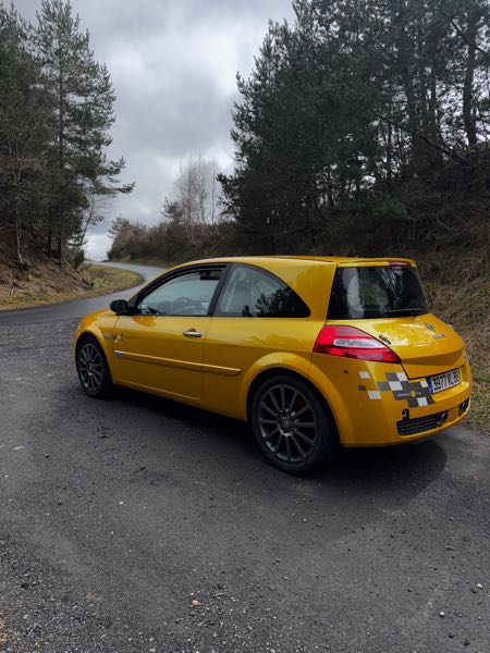 Renault Megane Renault Megane 2es r26 cup f1 team