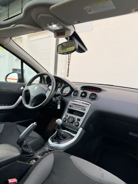 Peugeot 308 1.6 VTI 120 CONFORT PACK 5P
