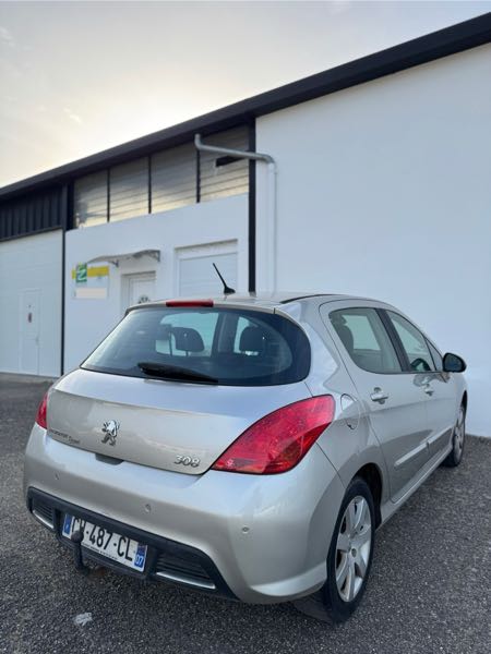 Peugeot 308 1.6 VTI 120 CONFORT PACK 5P