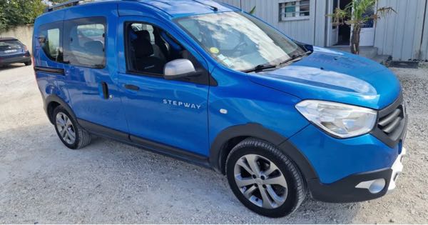 Dacia Dokker stepway 1.5l dci 90ch 5cv pack gps 09/2015