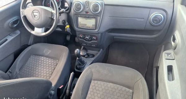 Dacia Dokker stepway 1.5l dci 90ch 5cv pack gps 09/2015