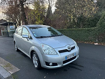 Toyota Corolla Verso II (2) 136 D-4D LIMITED EDITION 7PL