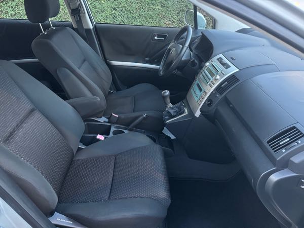Toyota Corolla Verso II (2) 136 D-4D LIMITED EDITION 7PL