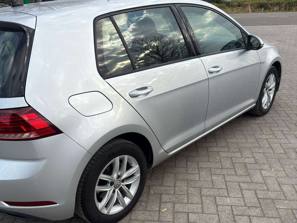 Volkswagen Golf 1.5 TGI  TRENDLINE DSG