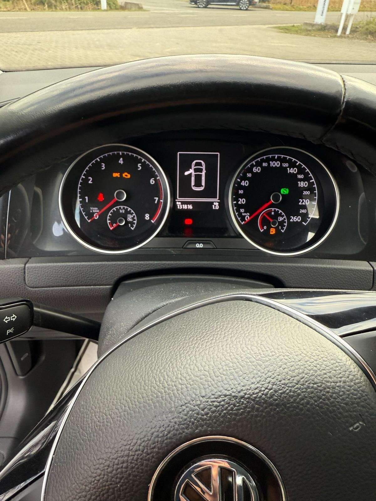Volkswagen Golf 1.5 TGI  TRENDLINE DSG