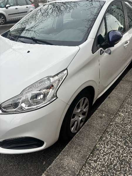 Peugeot 208 (2) 1.2 PURETECH 68 LIKE 5P