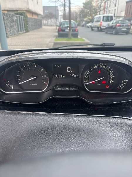 Peugeot 208 (2) 1.2 PURETECH 68 LIKE 5P