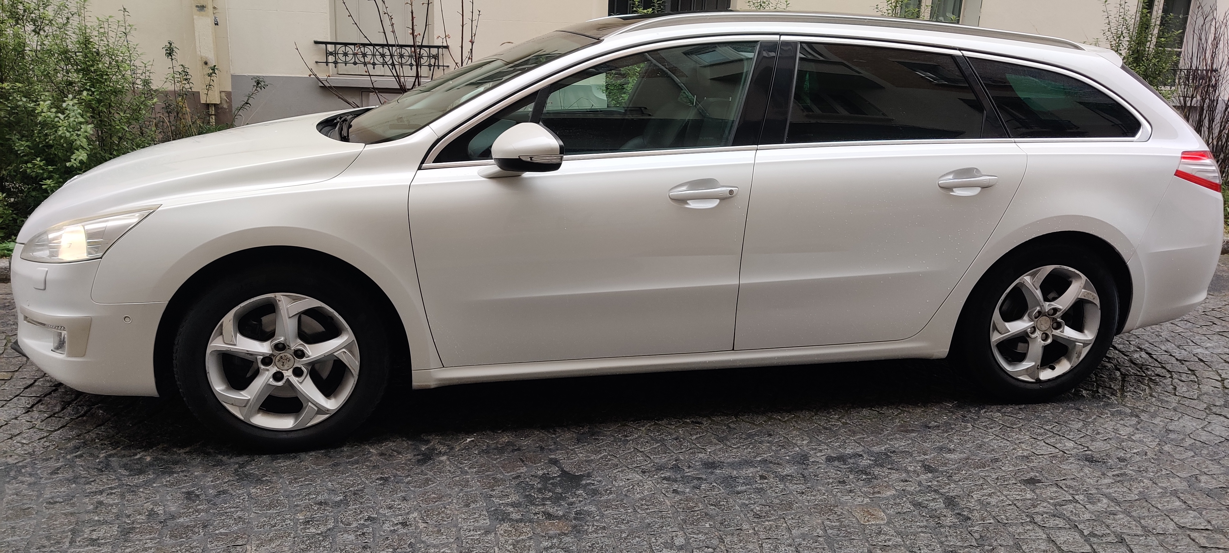 Peugeot 508 SW 2.0 HDI FAP 163 FELINE BVA6
