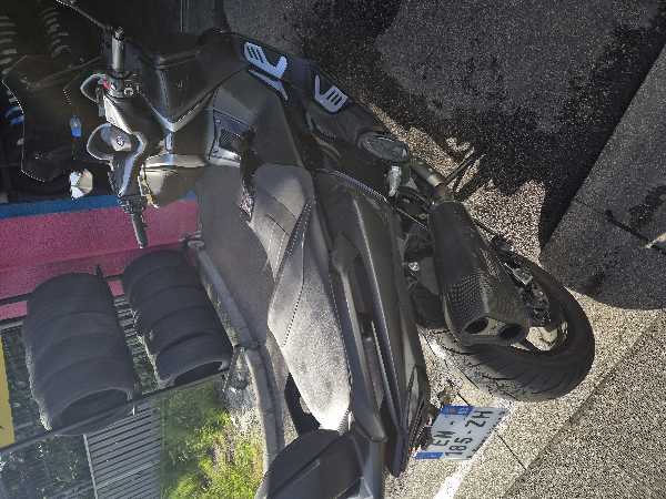 YAMAHA T-MAX DX