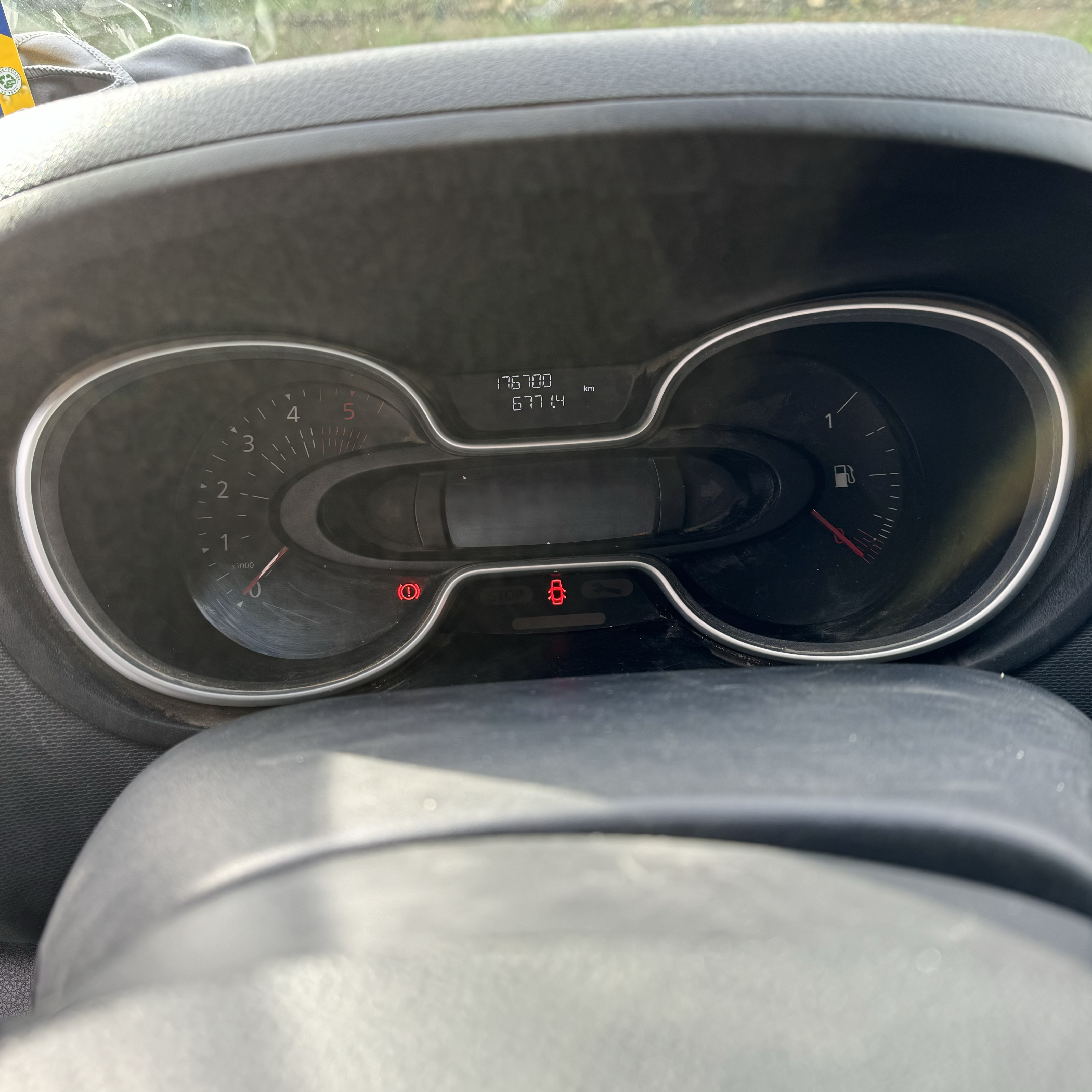Renault Trafic III (2) FOURGON GRAND CONFORT L1H1 1200 DCI 120