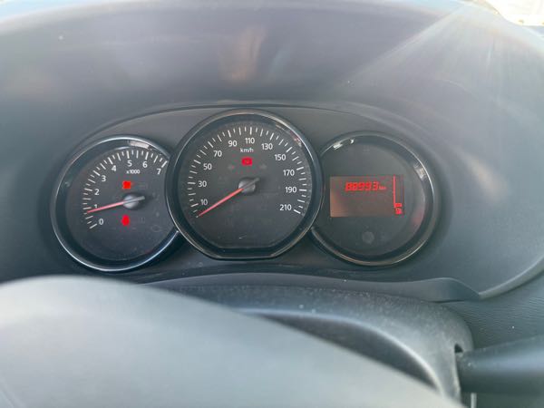 Dacia Lodgy 1.2 TCE 115 AMBIANCE 5PL
