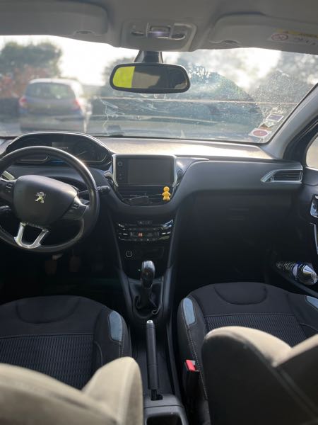 Peugeot 208 (2) 1.2 PURETECH 82 S&amp;S ACTIVE 5P