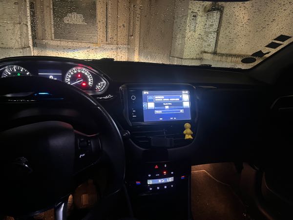 Peugeot 208 (2) 1.2 PURETECH 82 S&amp;S ACTIVE 5P