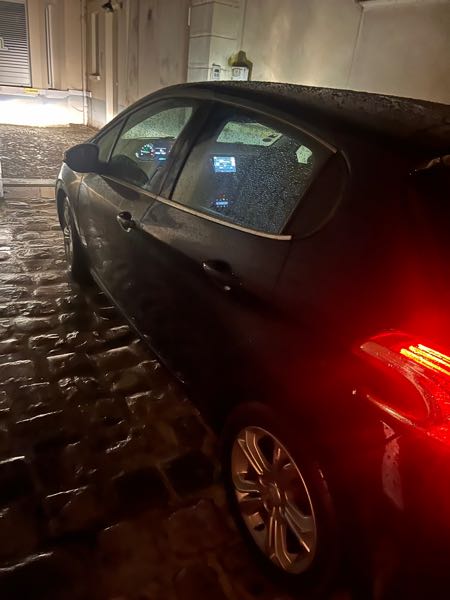 Peugeot 208 (2) 1.2 PURETECH 82 S&amp;S ACTIVE 5P
