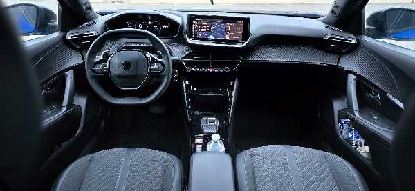 Peugeot 2008 II 1.2 PURETECH 130 S&amp;S 7CV ALLURE EAT8